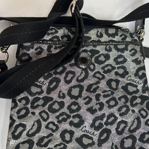COACH Leopard Ocelot Black Silver Metallic Crossbody Handbag Purse Shoulder Bag - Picture 4 of 8